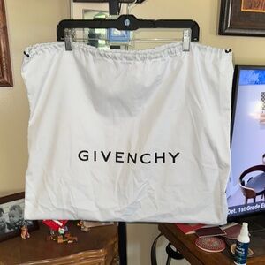 GIVENCHY 19.5” x 24” Dust Bag